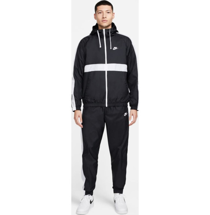 Nike Sportswear Men s Hooded Woven