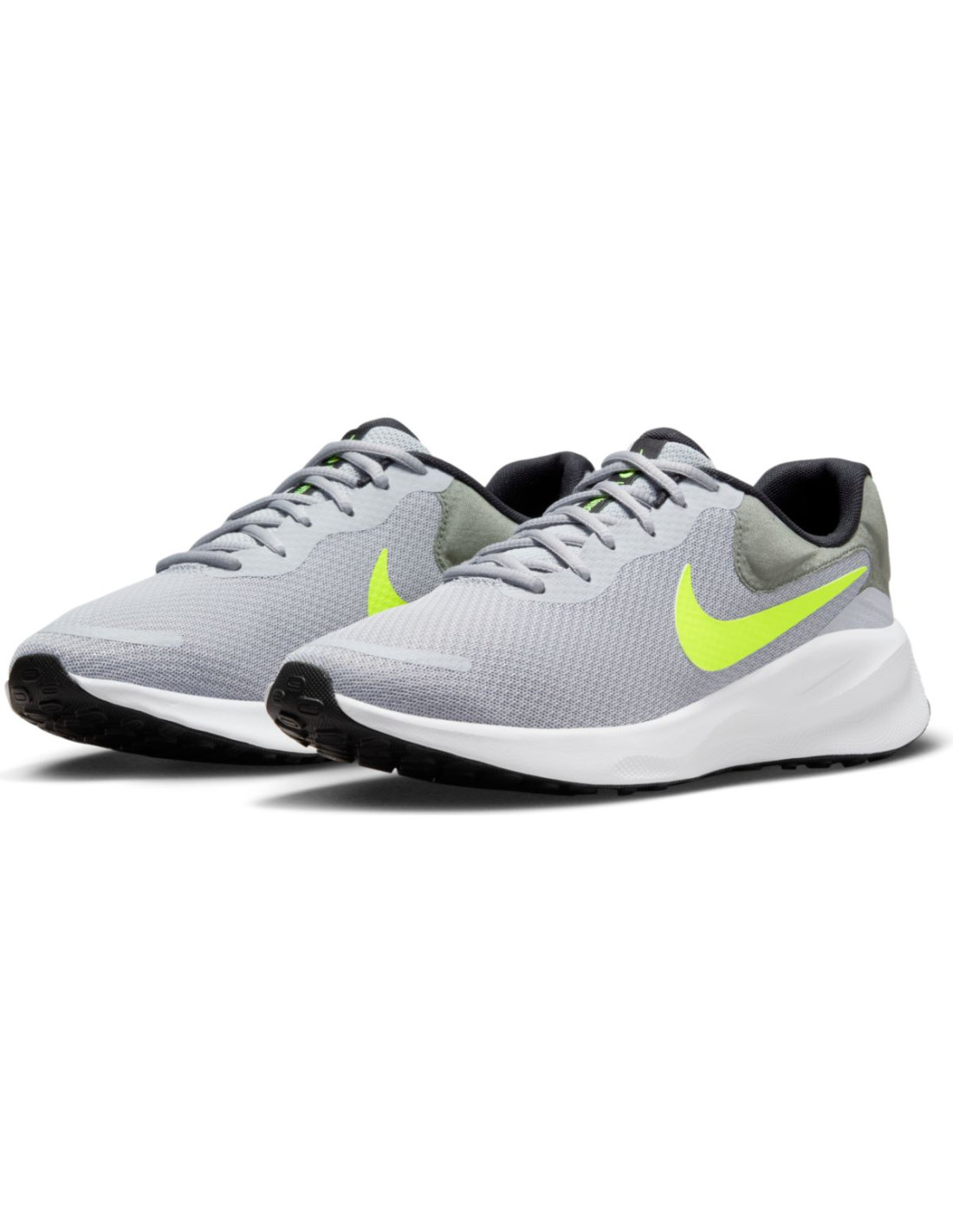 NIKE REVOLUTION 7