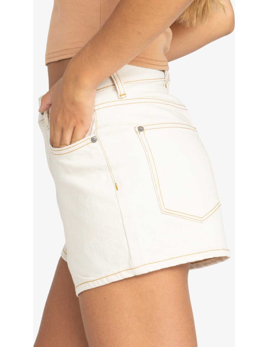 CHLO SHORT NATURAL