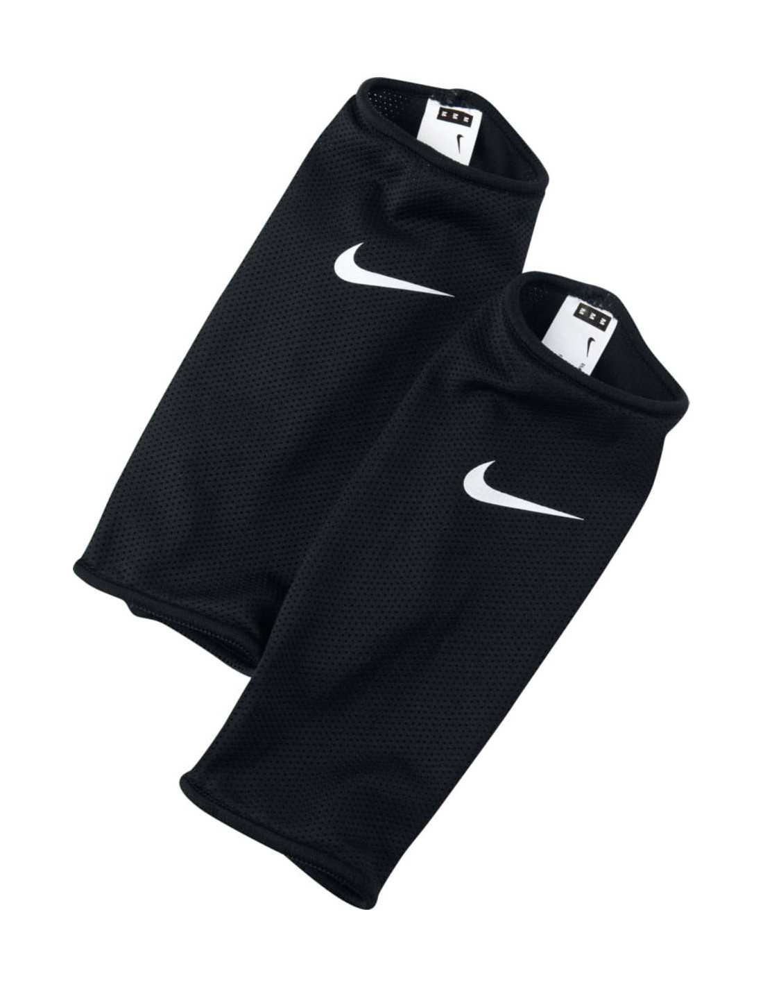 GUARD LOCK SOCCER SLEEVES