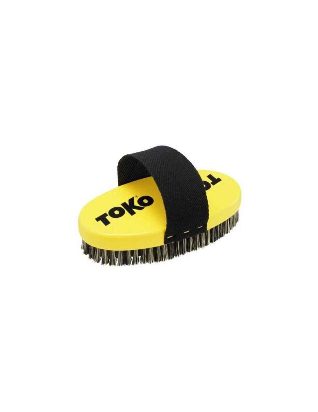 BROSSE OVALE EN CUIVRE