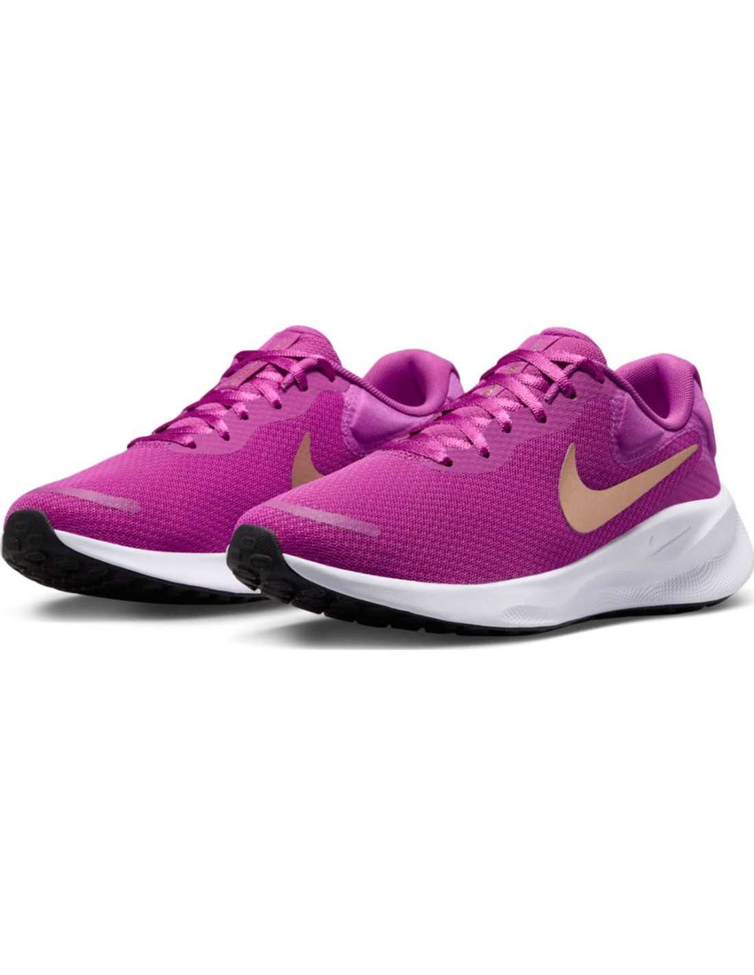 NIKE REVOLUTION 7