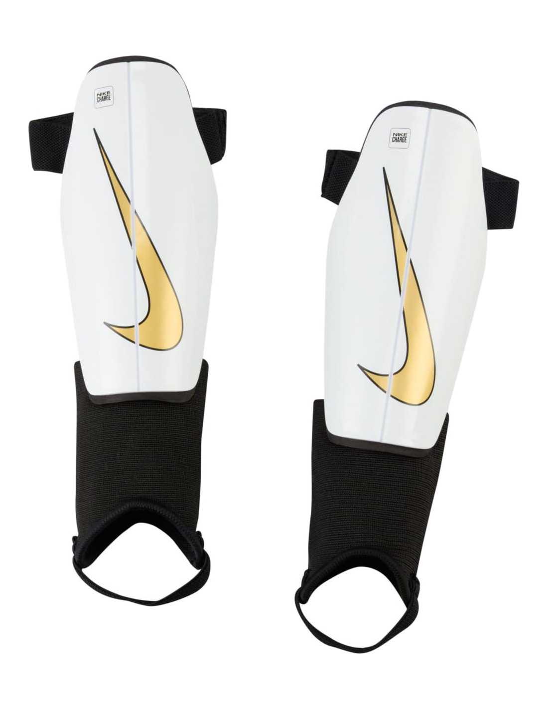 Nike Charge Kids' Soccer Shin Guard