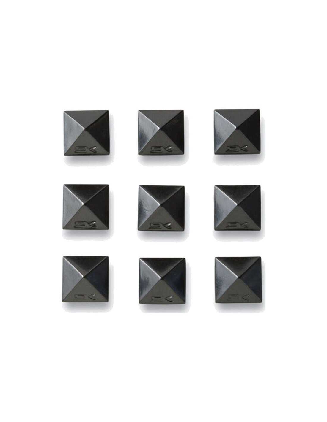 PYRAMID STUDS