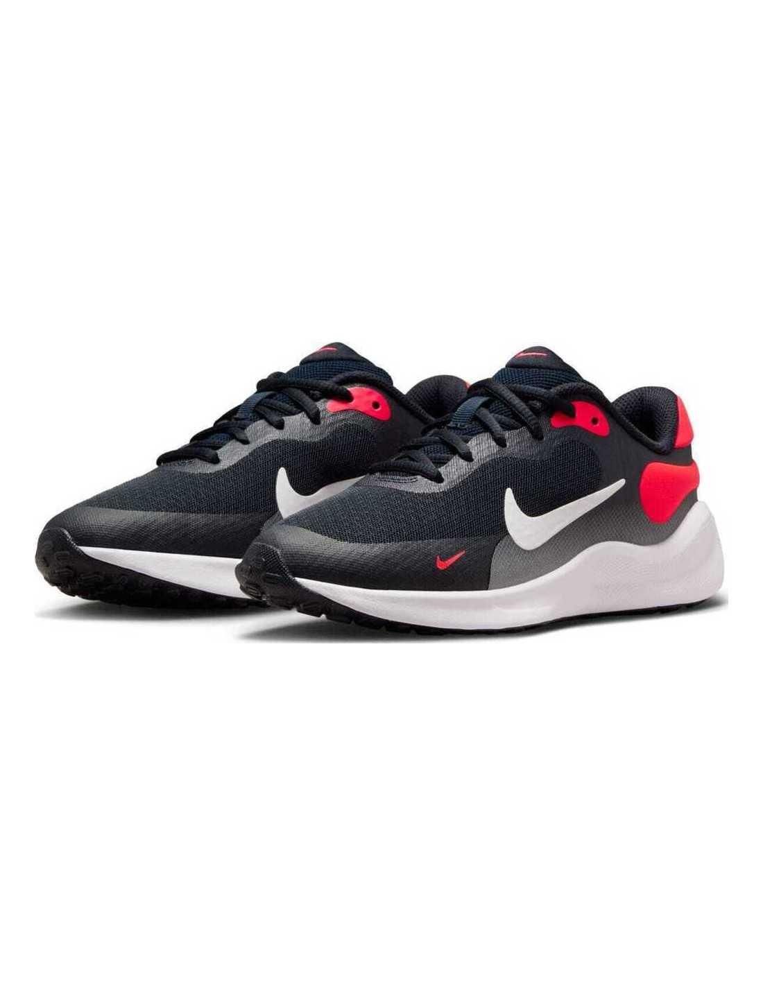 NIKE REVOLUTION 7  GS