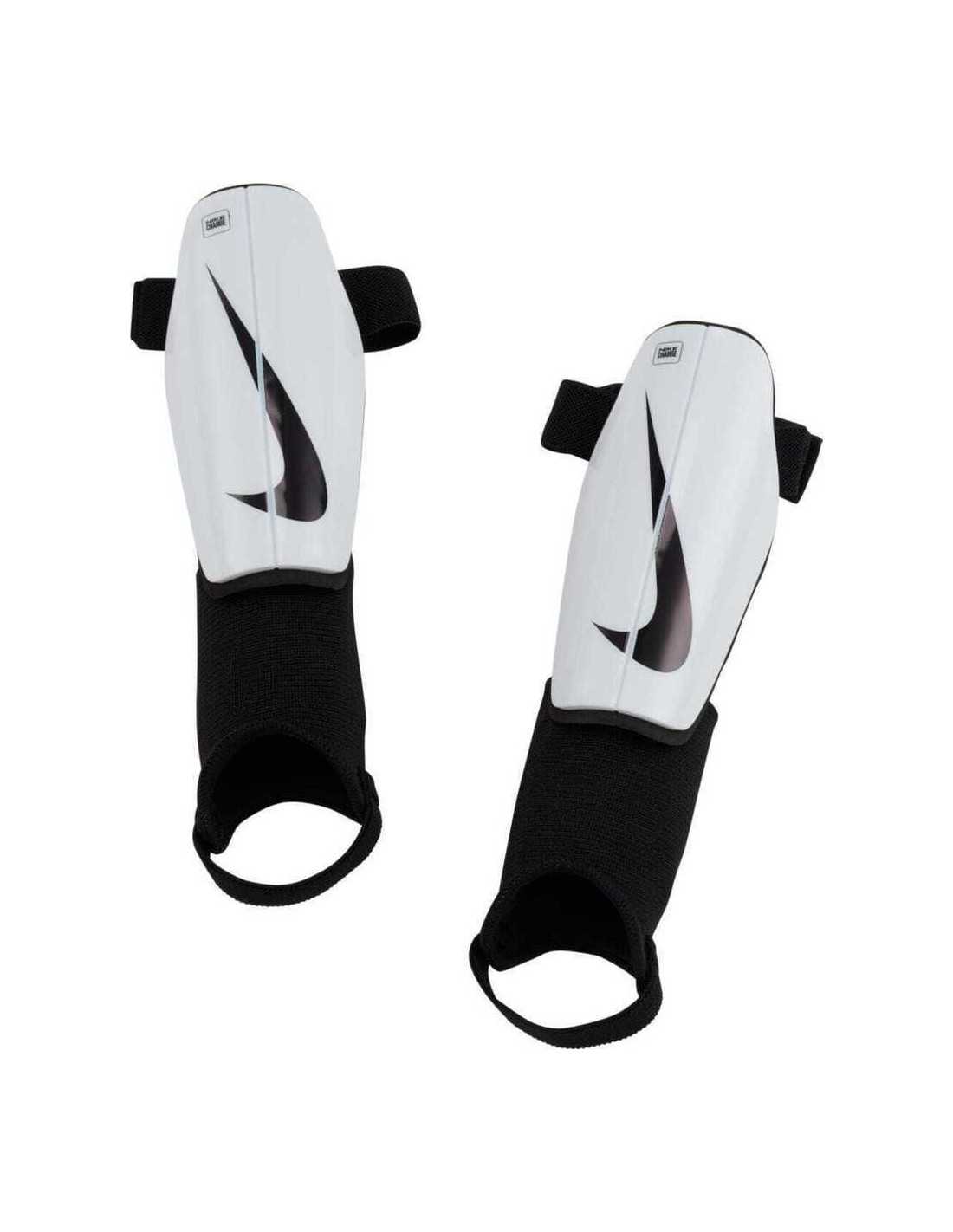 Nike Charge Kids' Soccer Shin Guard