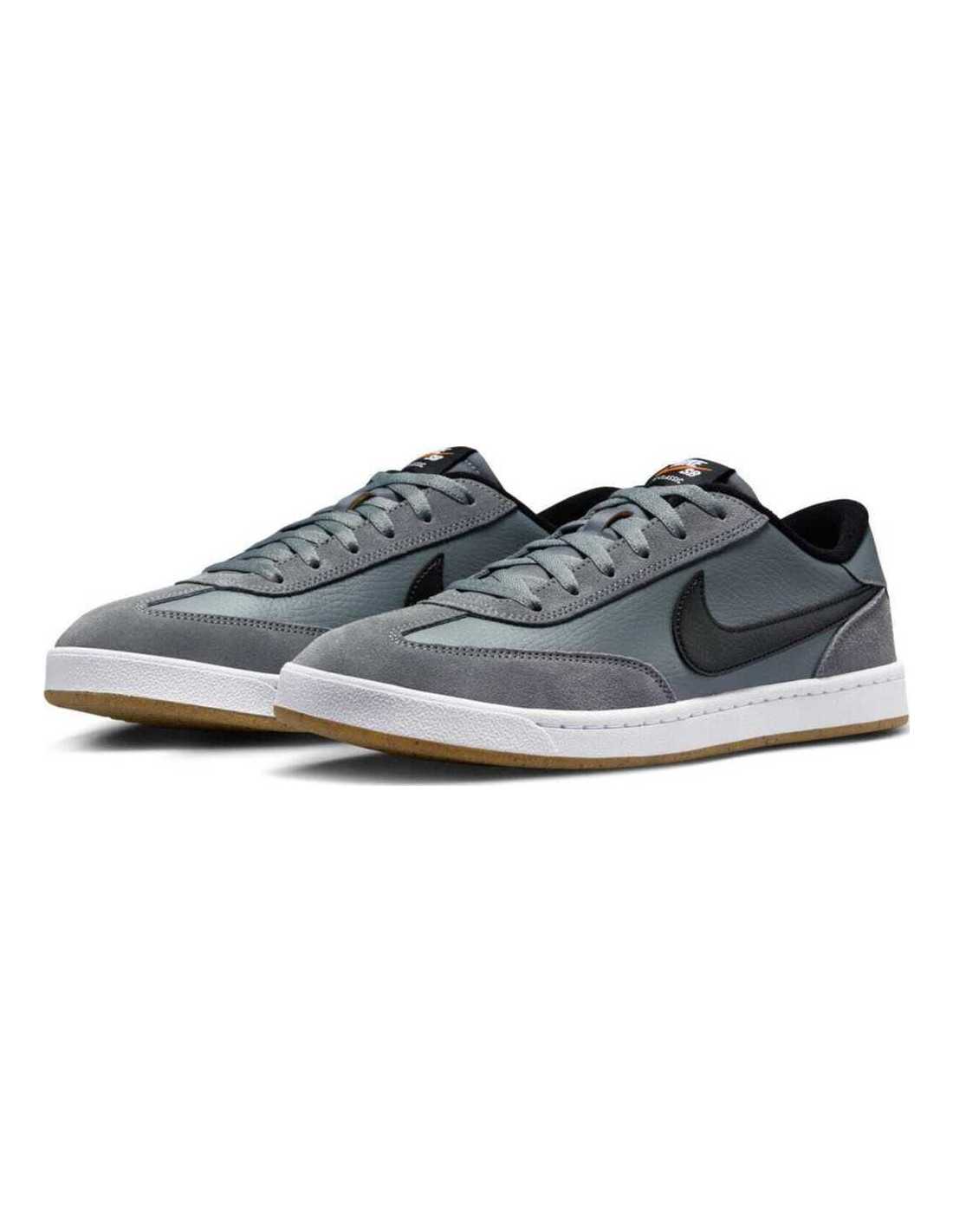 NIKE SB FC CLASSIC