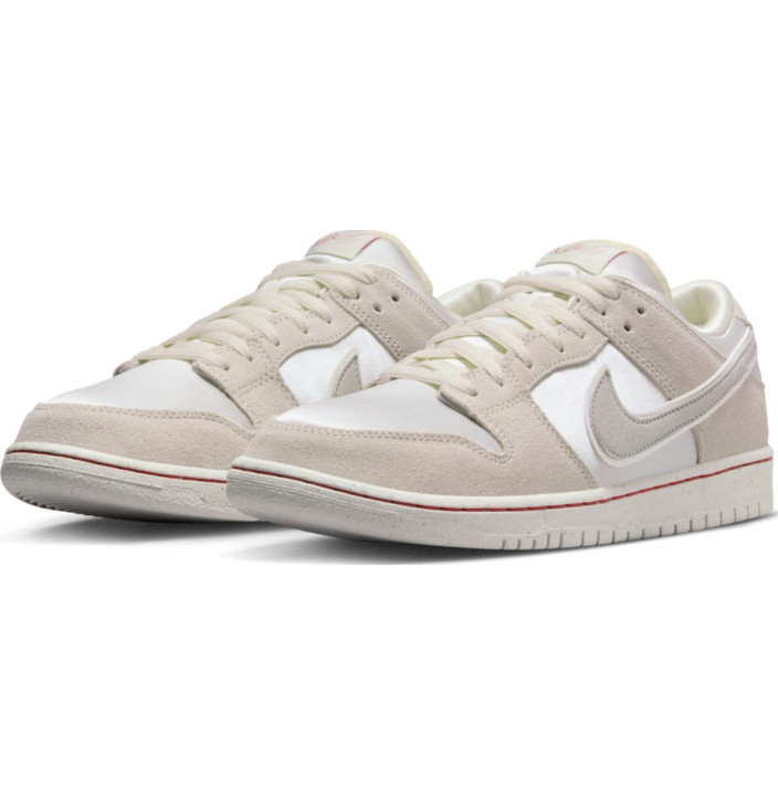 NIKE SB DUNK LOW PRM