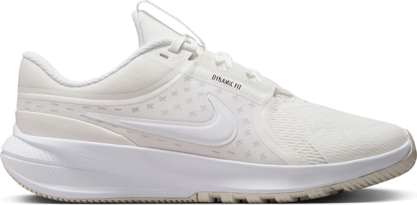 Sneaker NIKE NIKE STAR RUNNER 5