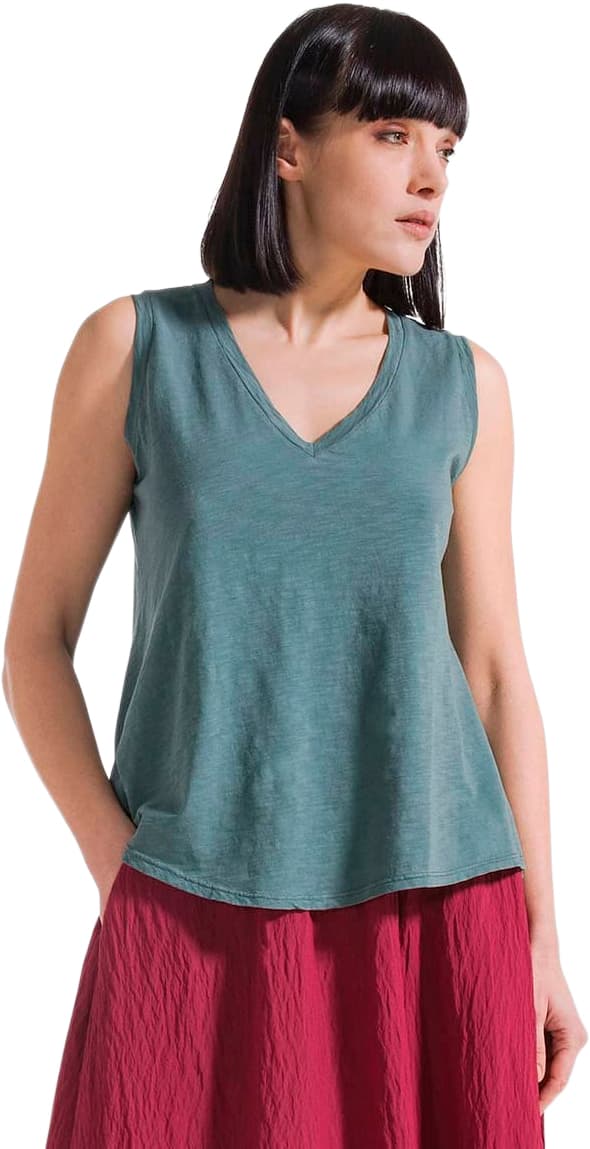 TEAL GREEN