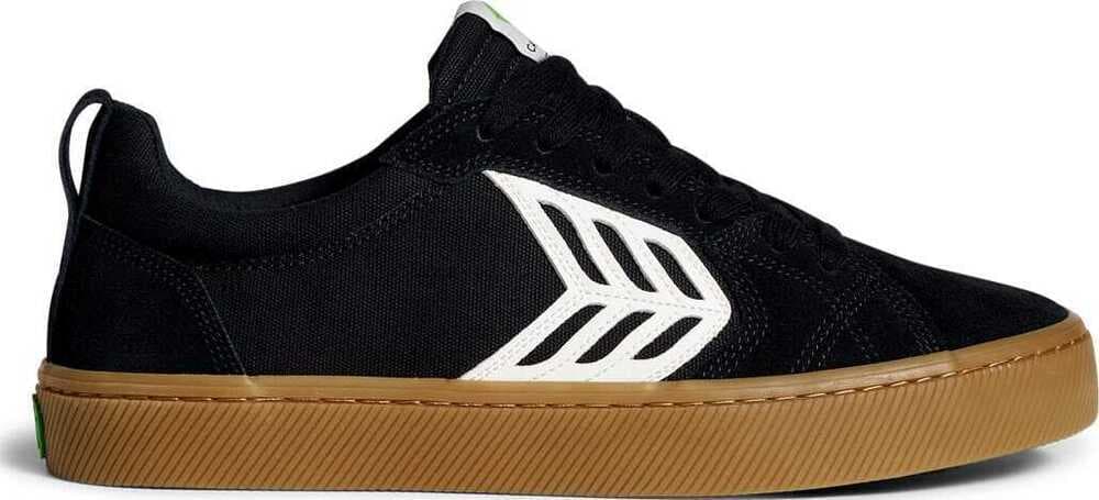 GUM BLACK SUEDE
